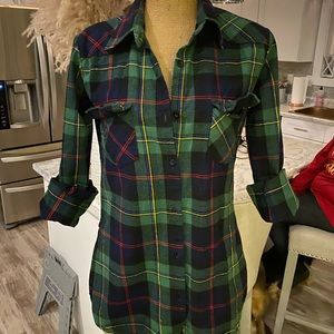 Tunic plaid button up